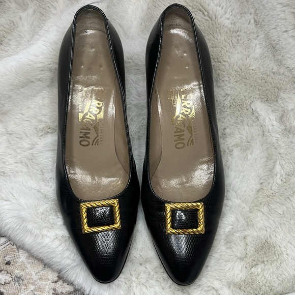 Salvatore Ferragamo Vintage Black Snakeskin Heels size 6.5 - Picture 10 of 11